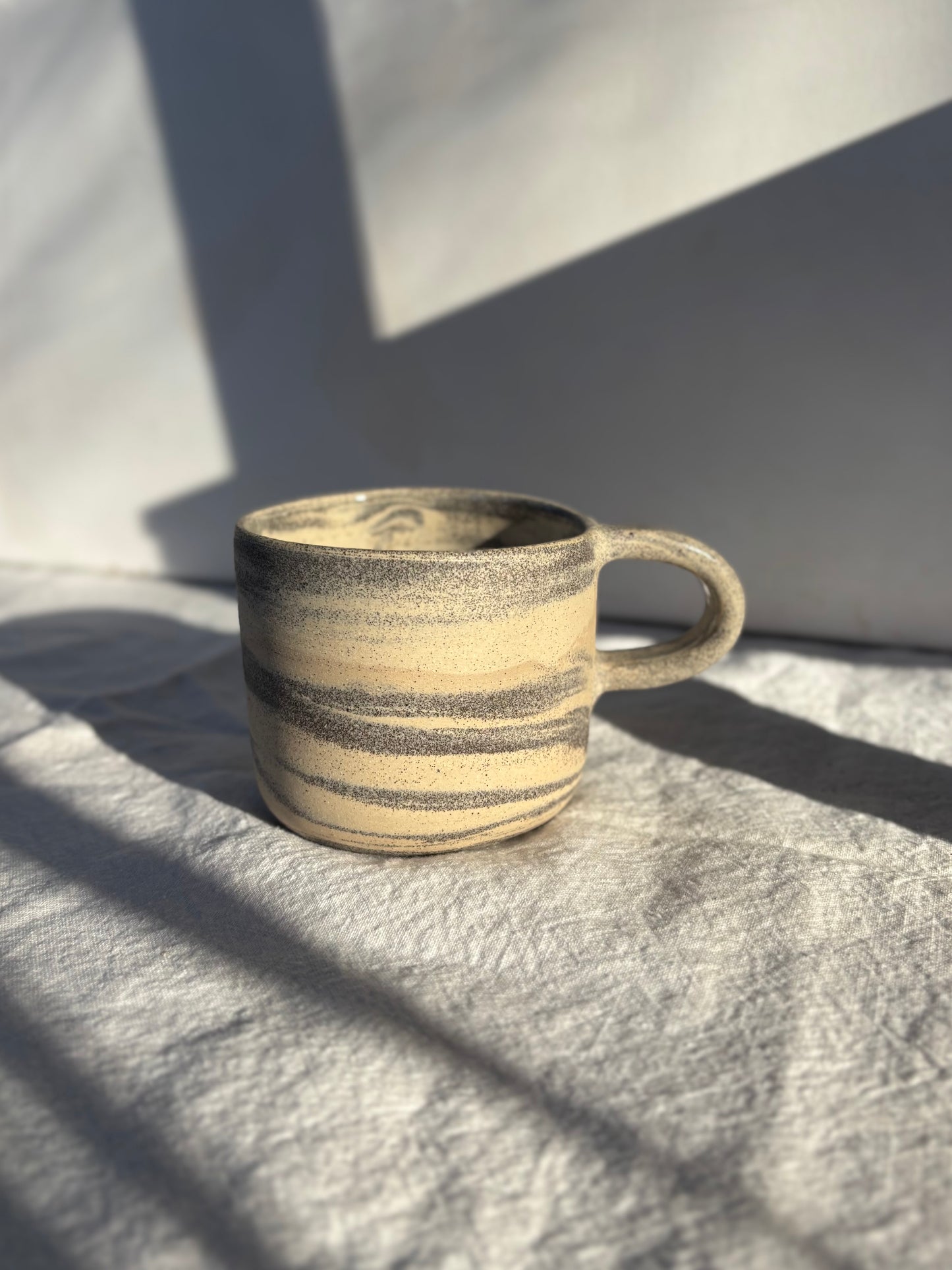 Tasse marbrée greige